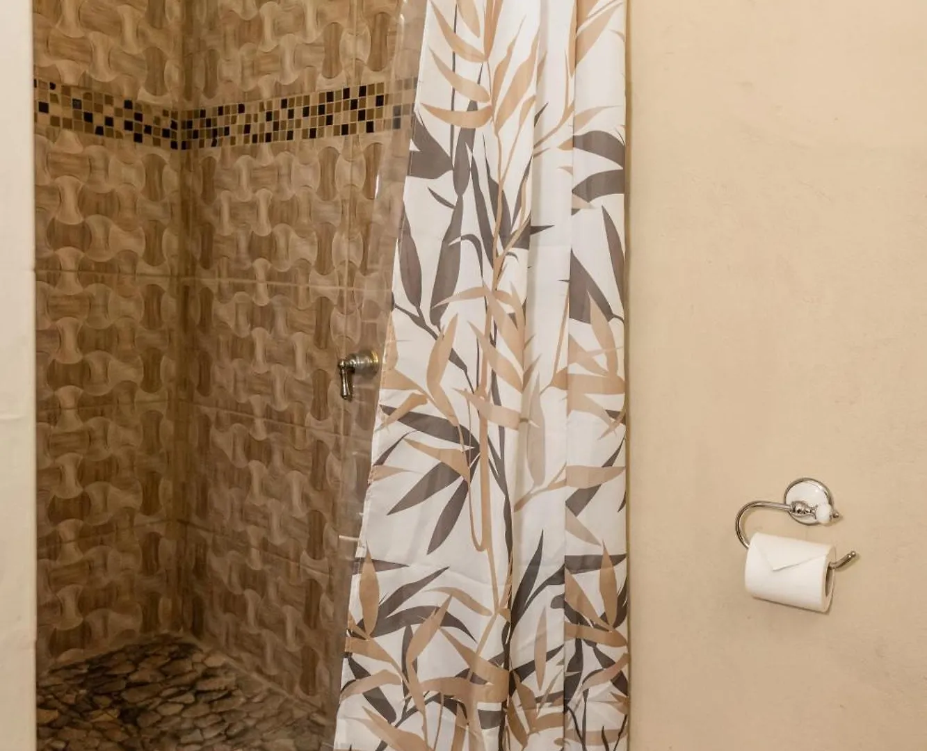 Antigua Carnival Escape Central Stay St. John's Appartement