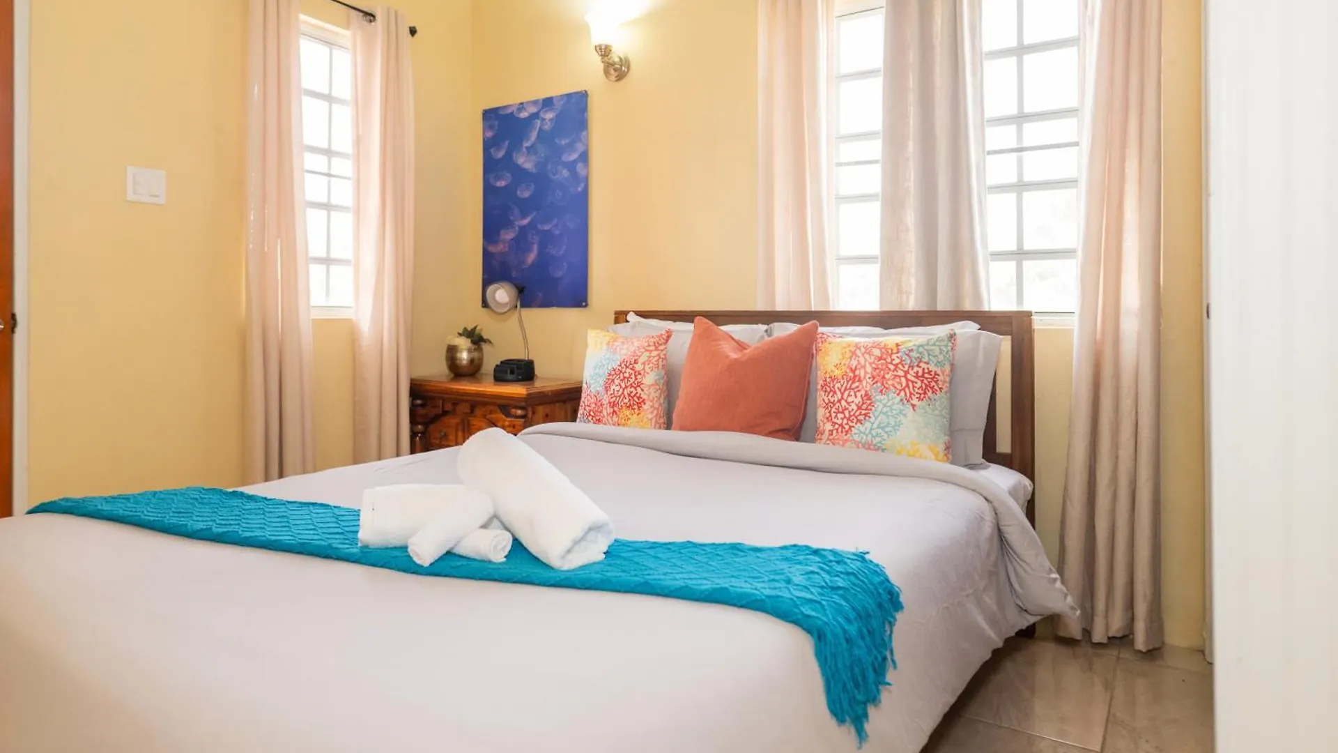 Antigua Carnival Escape Central Stay St. John's 0*,  Antigua en Barbuda